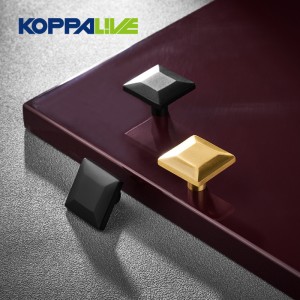 9067 Square Shape Brass Cabinet Knob