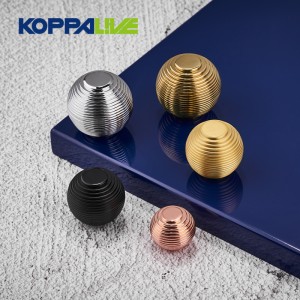9072 Step Shape Spherical Brass Cabinet Knob